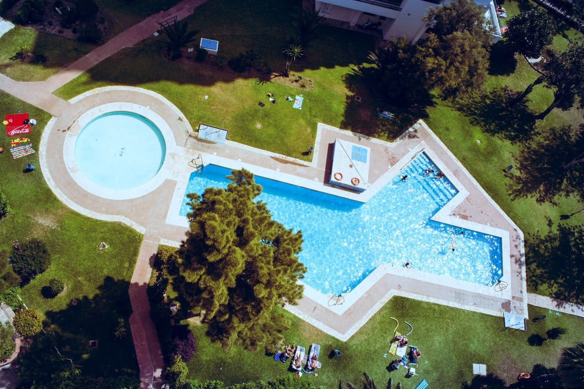 sognare-piscina