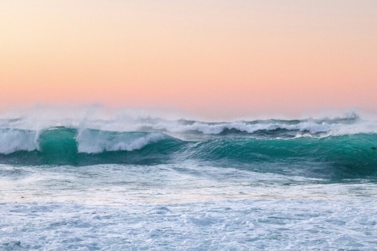 sognare-onde-alte